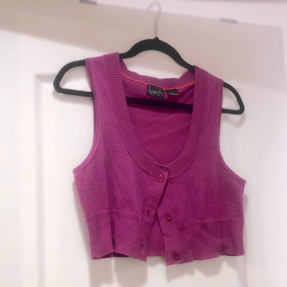 Button up sleeveless sweater vest (gently used) - Picture 1 of 2